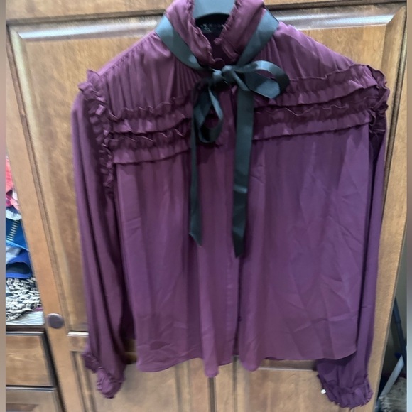 Excellent preloved condition Few Moda Wine Color Hidden-button Blouse Size Med - Picture 6 of 11